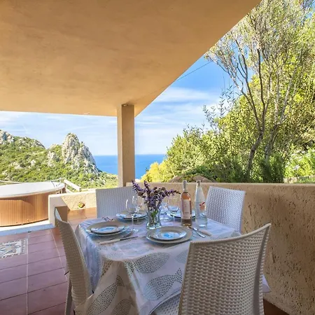 Villa Aloe